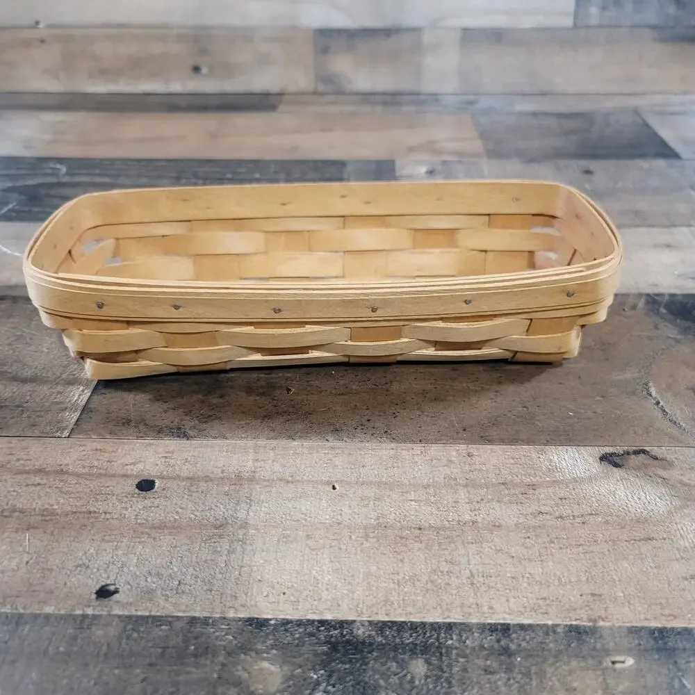 Longaberger Basket Signed Large Bread Basket 11.5 x 5 x 3 in Loaf Basket 2006